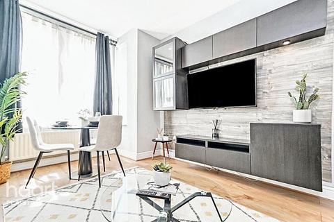 2 bedroom apartment for sale, Newham Way Canning Town, London
