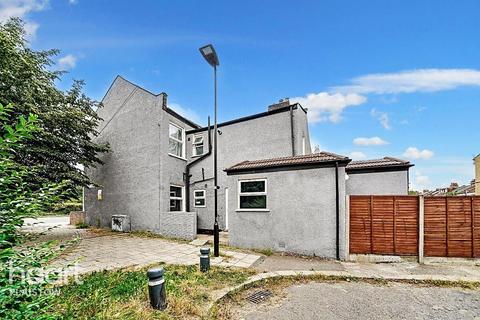 2 bedroom apartment for sale, Newham Way Canning Town, London