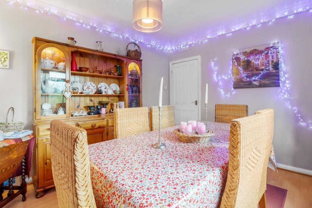 Dining Room Photo 2