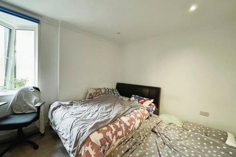 1 bedroom apartment to rent, Stoke Road, Slough SL2