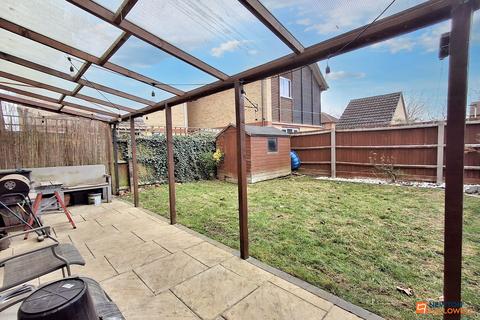 12 Swallowfield, Werrington, Peterborough, PE4 5BN