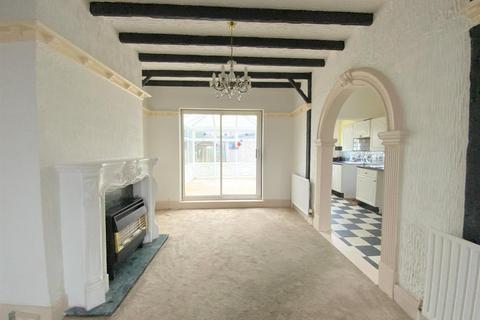 3 bedroom semi-detached house for sale, Lestrange Street, Cleethorpes