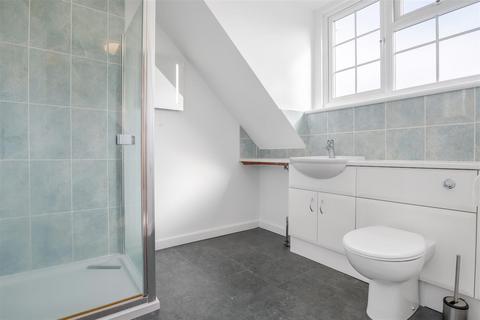 2 Ashfield Road, Kenilworth, CV8 2BE