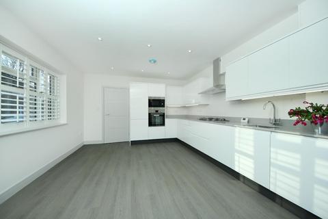 2 bedroom house to rent, Chilton Avenue, W5