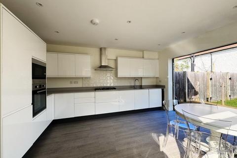 2 bedroom house to rent, Chilton Avenue, W5