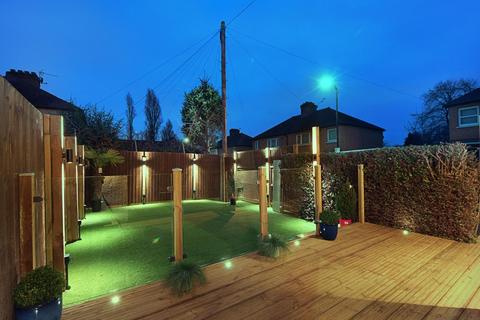 2 bedroom house to rent, Chilton Avenue, W5