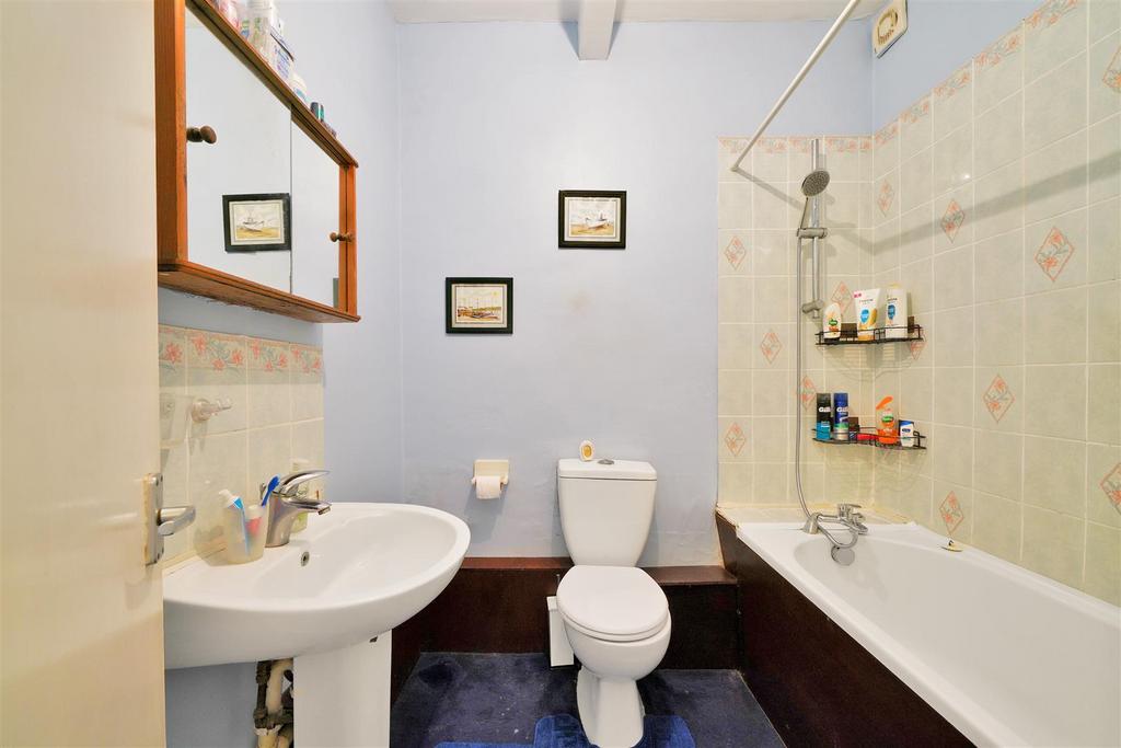 68 A Peel Road - l VKBQjz KYIFr0g ZZA1 NE.jpg