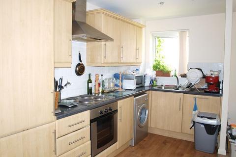 2 bedroom apartment to rent, Stratford, London E15