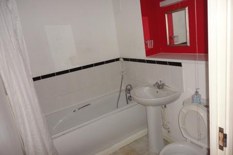 2 bedroom apartment to rent, Stratford, London E15