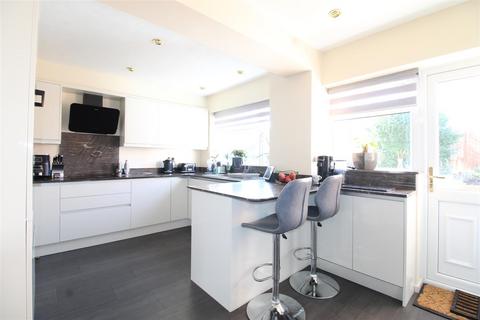 5 bedroom detached house for sale, Church View Gardens, Kinver