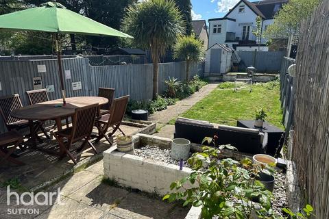 8 Paget Avenue, Sutton, SM1 3BE