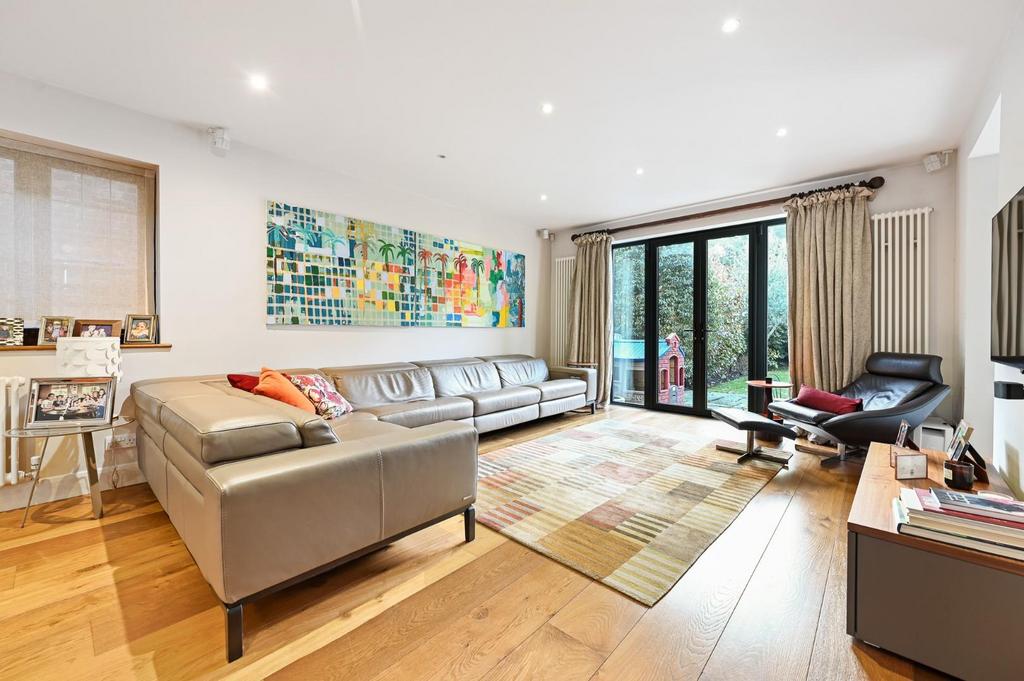 TEC - 72 Wykeham Road - Reception A3 (1).jpg