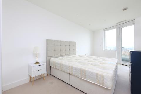 2 bedroom flat to rent, Lombard Wharf, Battersea, London