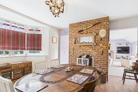 24 Downham Road, Outwell, Wisbech, PE14 8SE