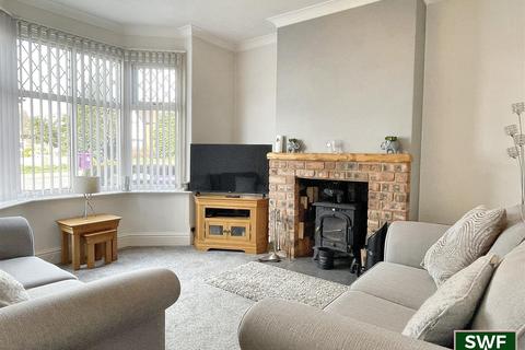 5 bedroom semi-detached house for sale, St. Philips Avenue, Wolverhampton