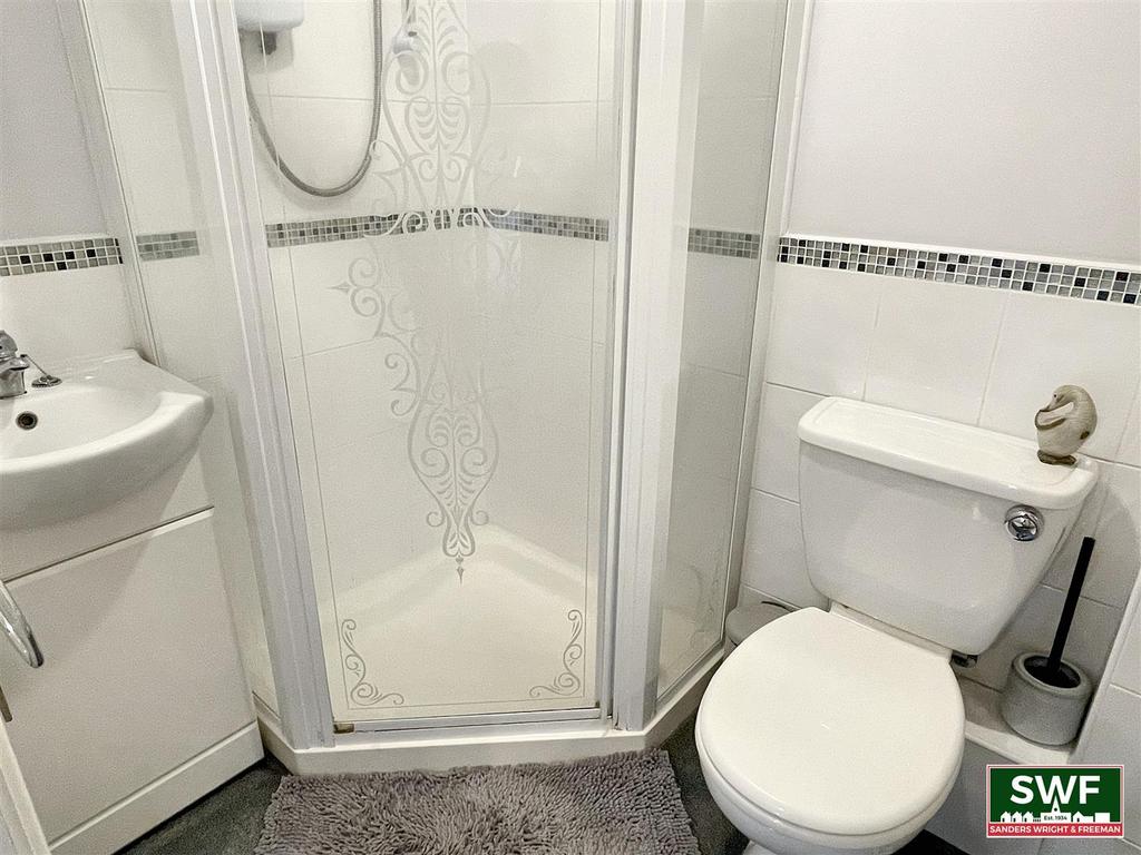Shower.jpg