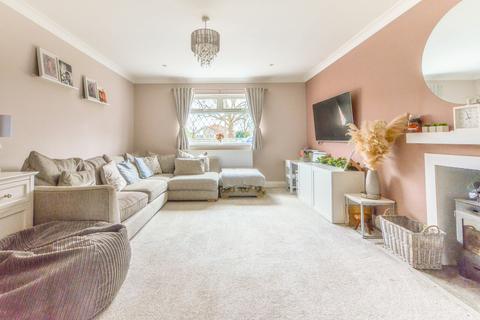 6 bedroom detached house for sale, North Hailsham, East Sussex, BN27
