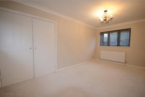 1 bedroom flat to rent, Imperial Court, Imperial Road, Windsor, SL4