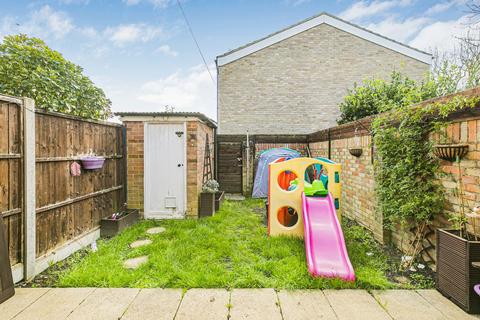 3 bedroom end of terrace house for sale, Peregrine Road, Sunbury-on-Thames, Surrey, TW16