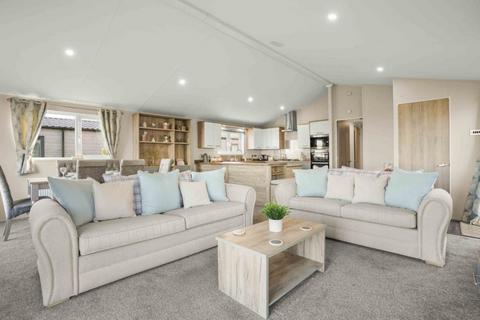 2 bedroom lodge for sale, Broadland Sands Holiday Park