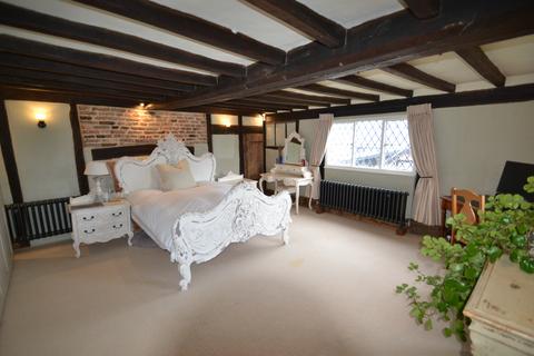 5 bedroom farm house to rent, Church Lane, Newdigate RH5
