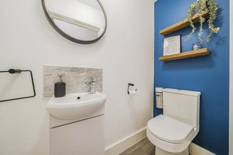 3 Cornfield Close, Hawkinge, Folkestone, CT18 7UD