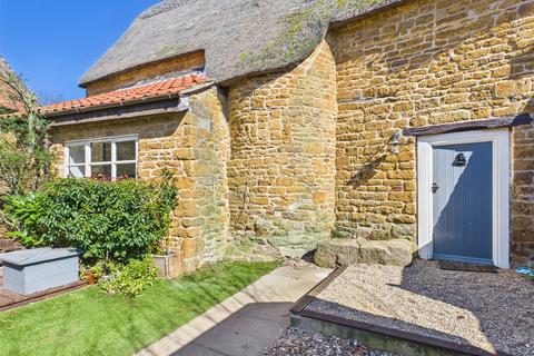 2 bedroom end of terrace house for sale, The Maltings, Desborough Road, Rothwell, Northants, NN14