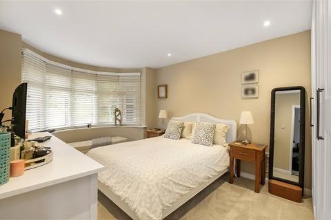 15 Compton Way, Olivers Battery, Winchester, SO22 4HS