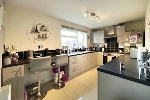 2 bedroom apartment for sale, Farr Drive, Tile Hill, Coventry, CV4