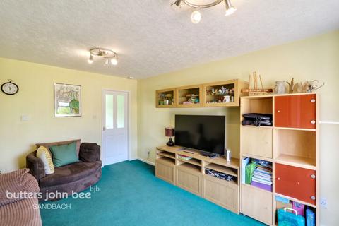26 Booth Avenue, Sandbach, CW11 4JN