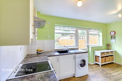 26 Booth Avenue, Sandbach, CW11 4JN
