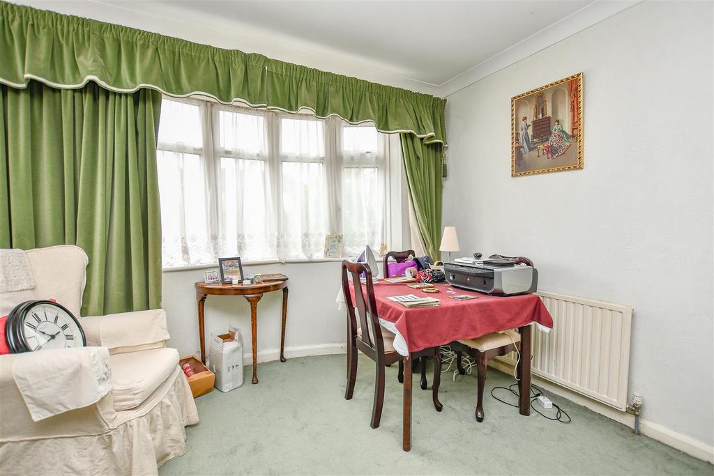 Dining Room.jpg