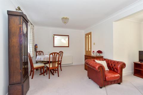 4 bedroom detached house for sale, Allen Close, Chatham ME5