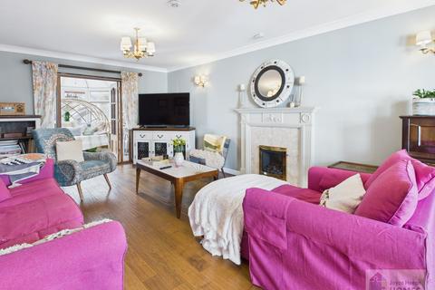 4 bedroom detached villa for sale, Castlehill Green, East Kilbride G74