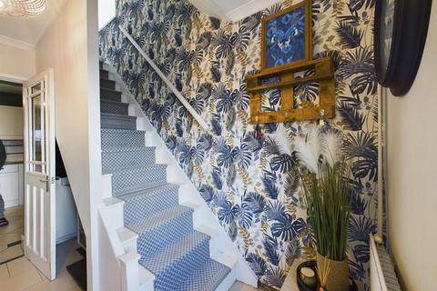 2 bedroom semi-detached house for sale, Bryn Rhos, Llanelli