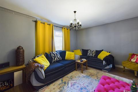2 bedroom semi-detached house for sale, Bryn Rhos, Llanelli