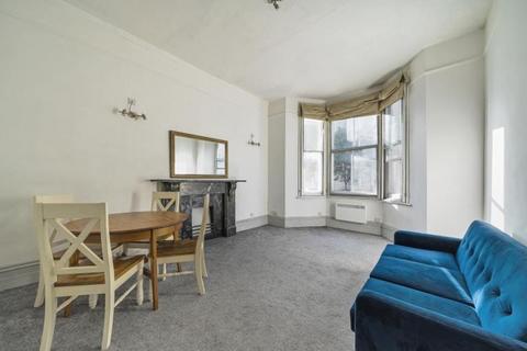 2 bedroom apartment to rent, Gloucester Square, London W2