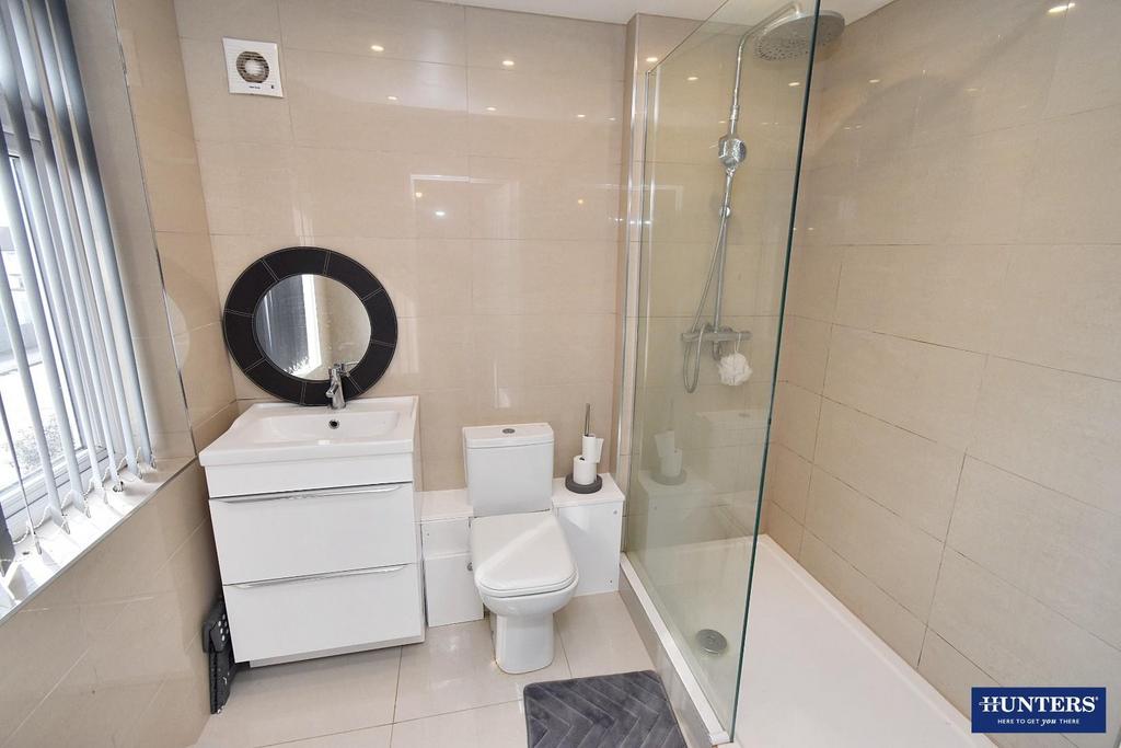En-suite 1