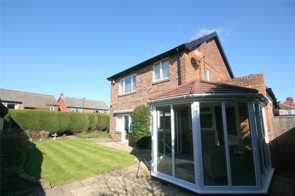 Rear Garden (2)