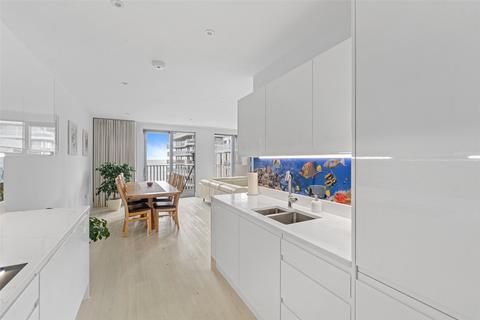 3 bedroom flat for sale, Bayside Apartments, 62 Brighton Road, Worthing, West Sussex, BN11