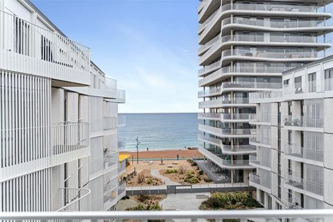 3 bedroom flat for sale, Bayside Apartments, 62 Brighton Road, Worthing, West Sussex, BN11