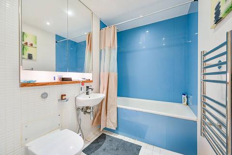 1 bedroom flat for sale, Bromyard House, East Acton, London, W3