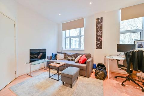 1 bedroom flat for sale, Bromyard House, East Acton, London, W3