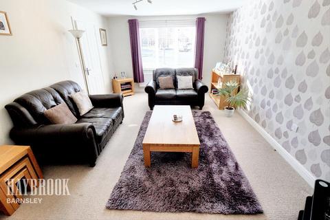 33 Champany Fields, Dodworth, Barnsley, S75 3TS