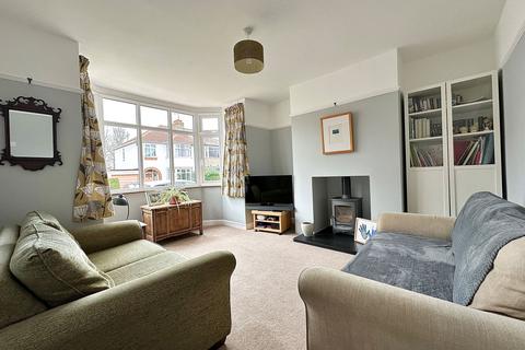24 Lynton Avenue, Northampton, NN2 8LX