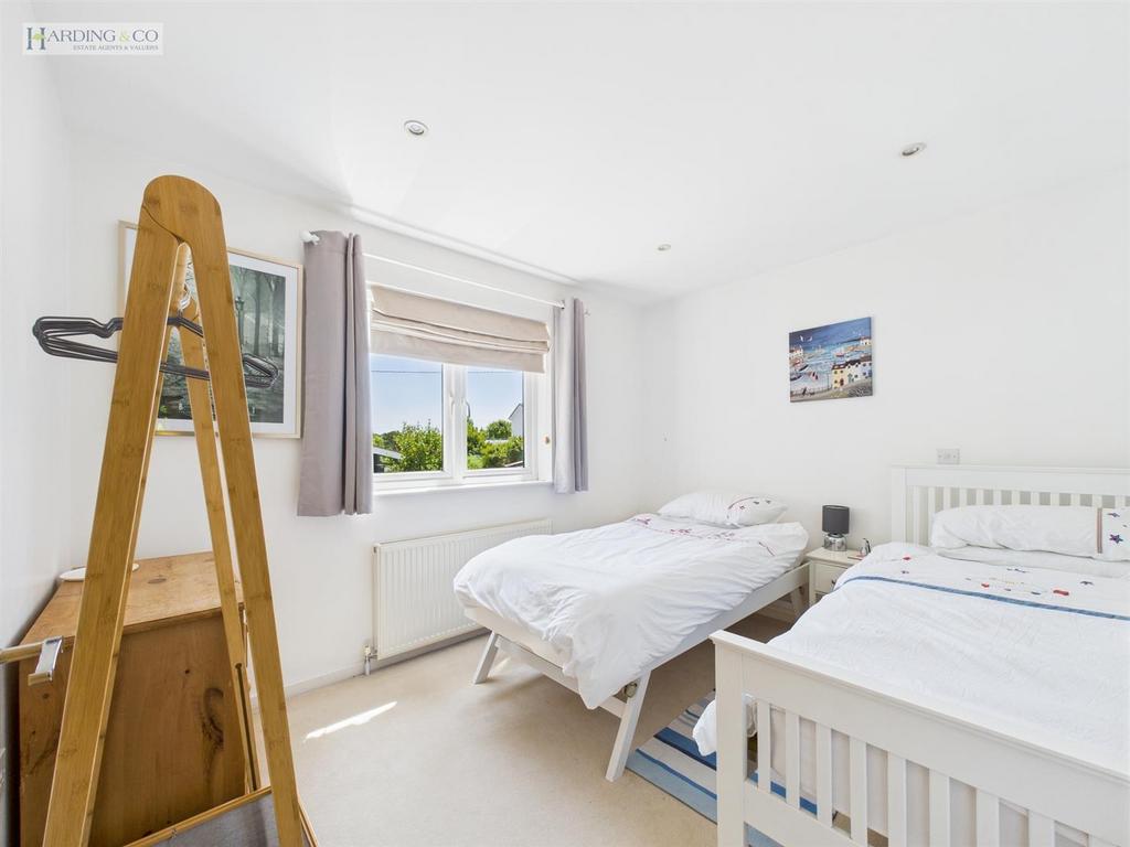 Bedroom 3.jpg