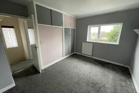 3 bedroom semi-detached house for sale, Carlton Drive, Wigston, Leicestershire, LE18