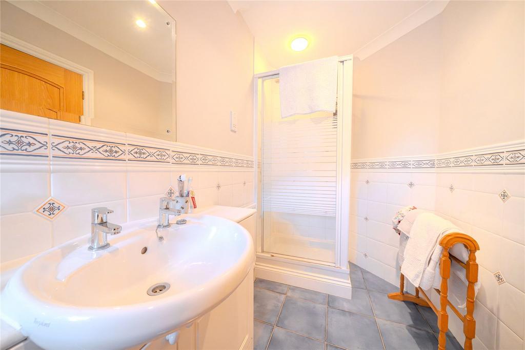 En Suite Shower Room