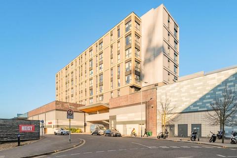 Bracknell,  Berkshire,  RG12