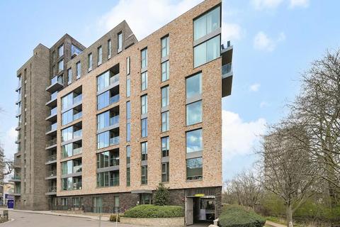 1 bedroom flat for sale, Newnton Close, London, N4